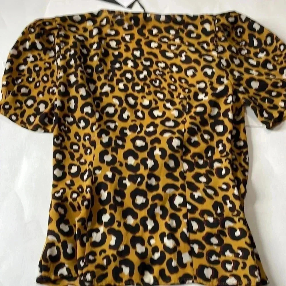 NWT Who What Wear leopard print top size XSmall - Picture 5 of 8